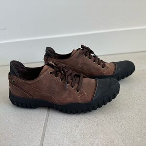 Cole Haan Brown Leather Sneakers with Black Sole Men size 9.5 US